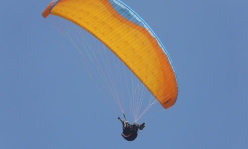 2192176525_7245e0e8c9_b Paragliding