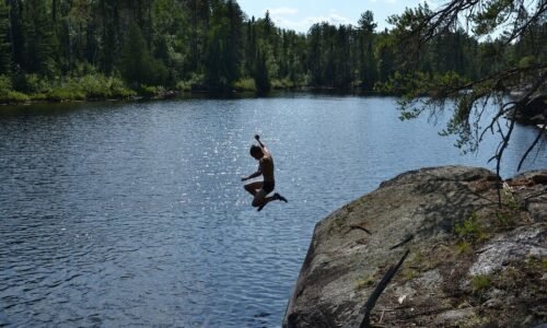 action-outdoor-endurance-people-98bfcf-1024 cliff jumping