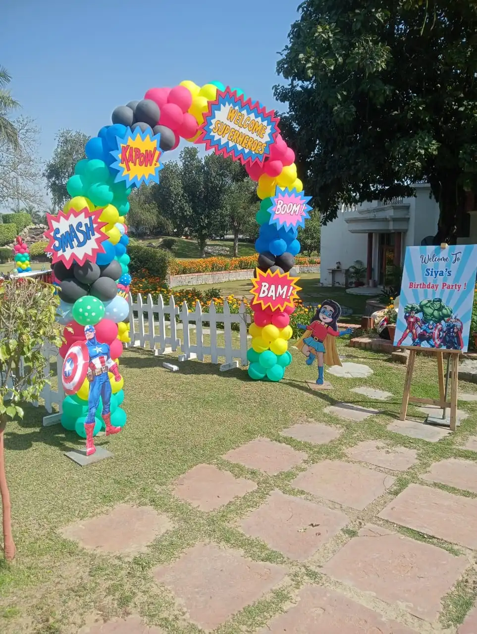 hire superhero theme party on rental
