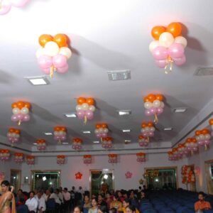 indoor balloon decoration